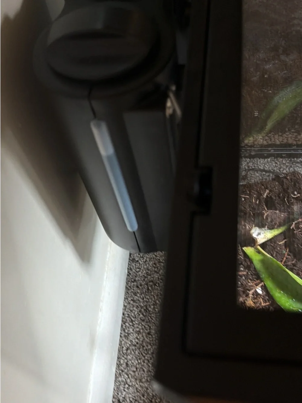 Black Terrarium Filter/Heater Attachment - Black with Blue Indicator